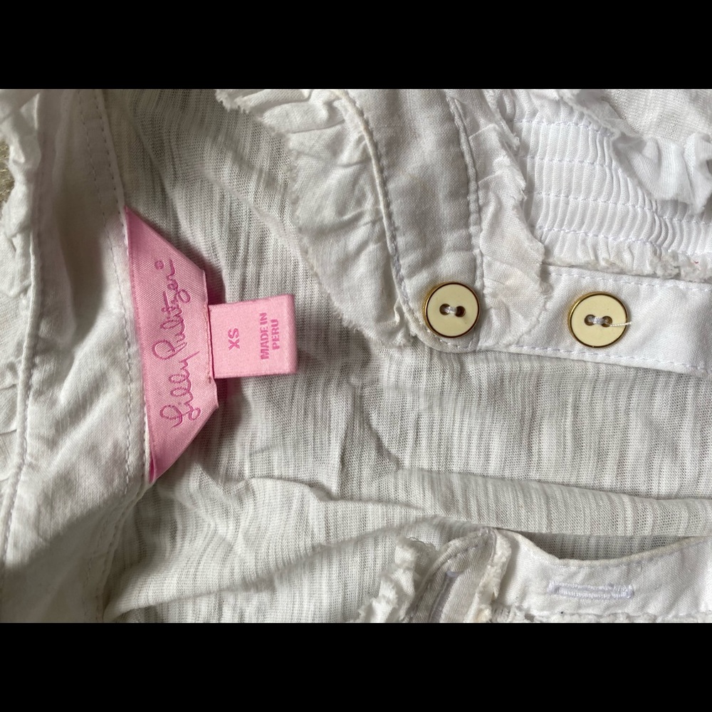Lilly Pulitzer high neck button blouse